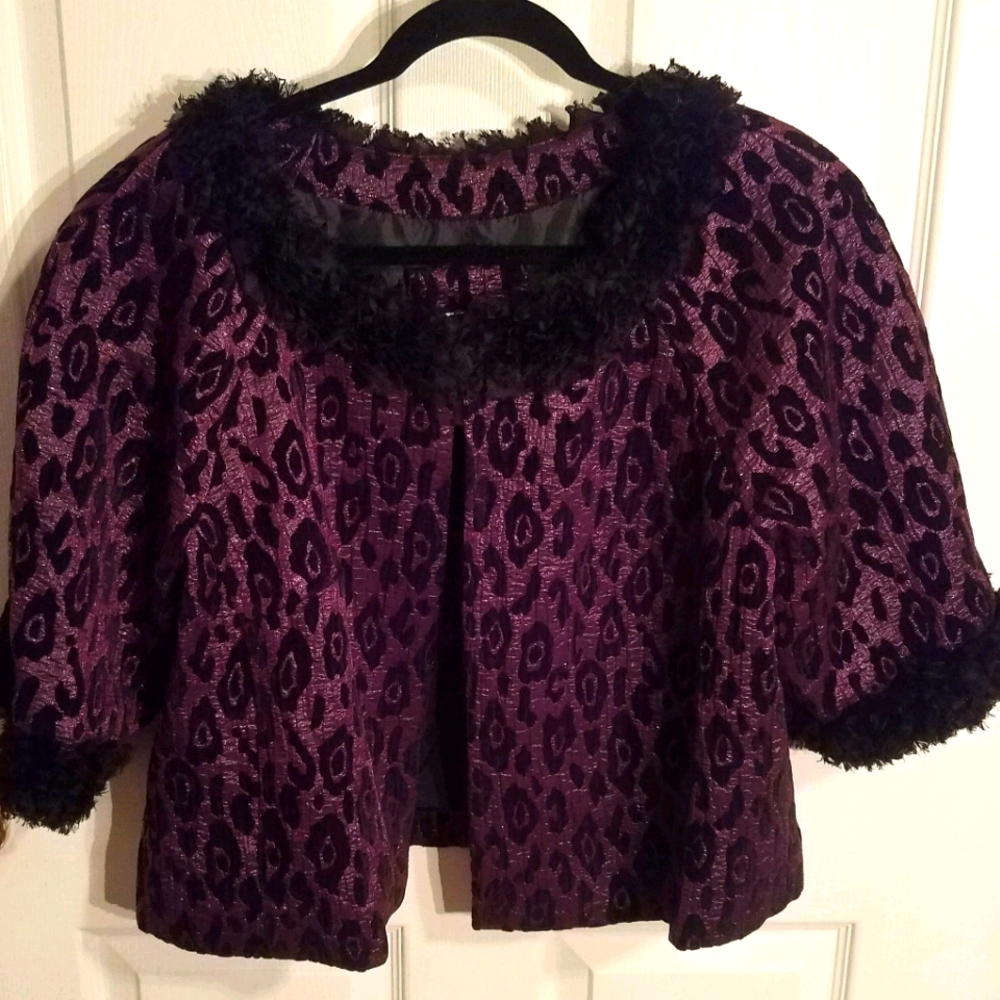 ✨Clearance✨ BEAUTIFUL LAVENDER AND HONEY JACKET